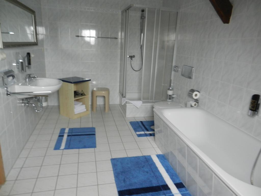 Hotel Altes Badehaus Bad Durrenberg Ngoại thất bức ảnh